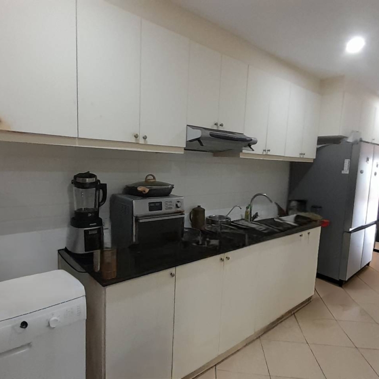 For Sale: Condo Executive Residence 4 @ Pratumnak hill