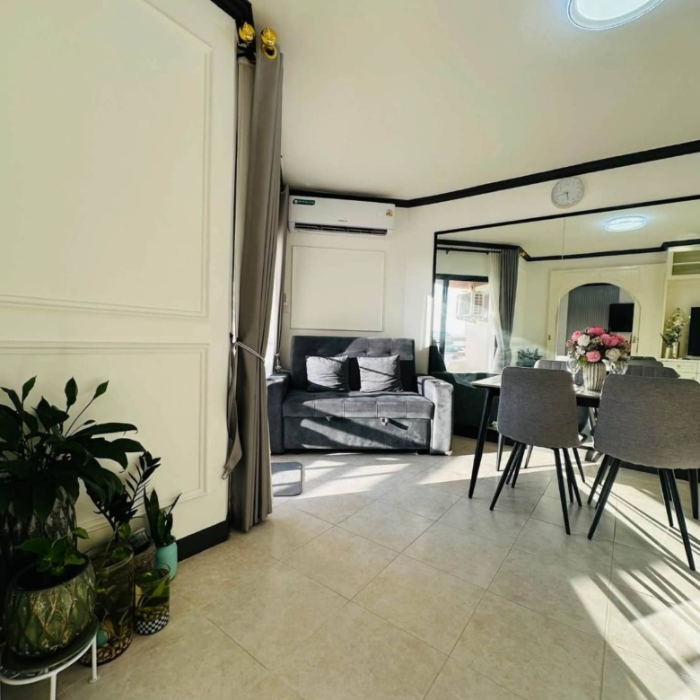 For Sale : Kiang Talay Condotel Sea view @ Pratumnak Hill