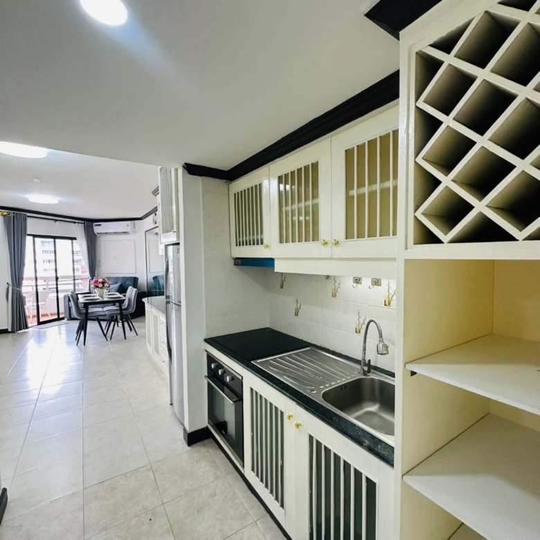 For Sale : Kiang Talay Condotel Sea view @ Pratumnak Hill