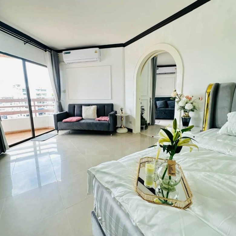 For Sale : Kiang Talay Condotel Sea view @ Pratumnak Hill