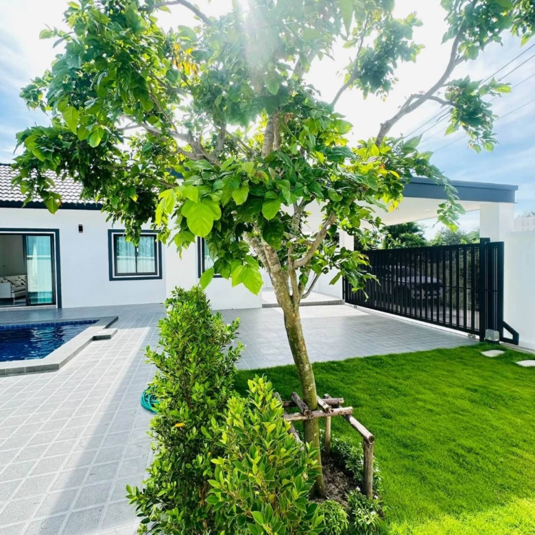 For Sale :Brand new corner pool villa @ Thung Klom-Tal Man