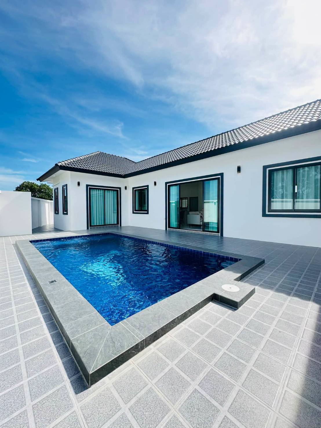 For Sale :Brand new corner pool villa @ Thung Klom-Tal Man