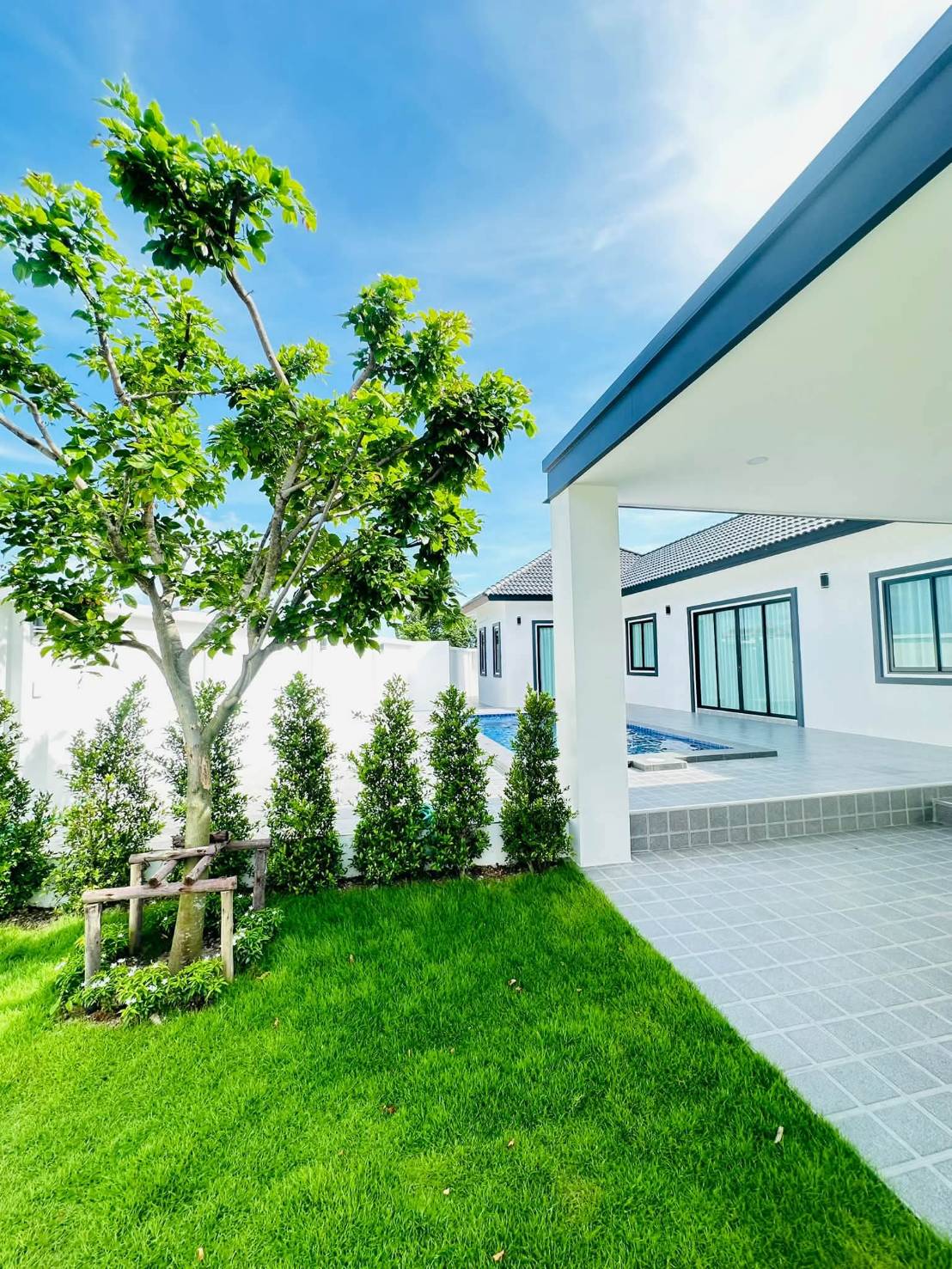 For Sale :Brand new corner pool villa @ Thung Klom-Tal Man