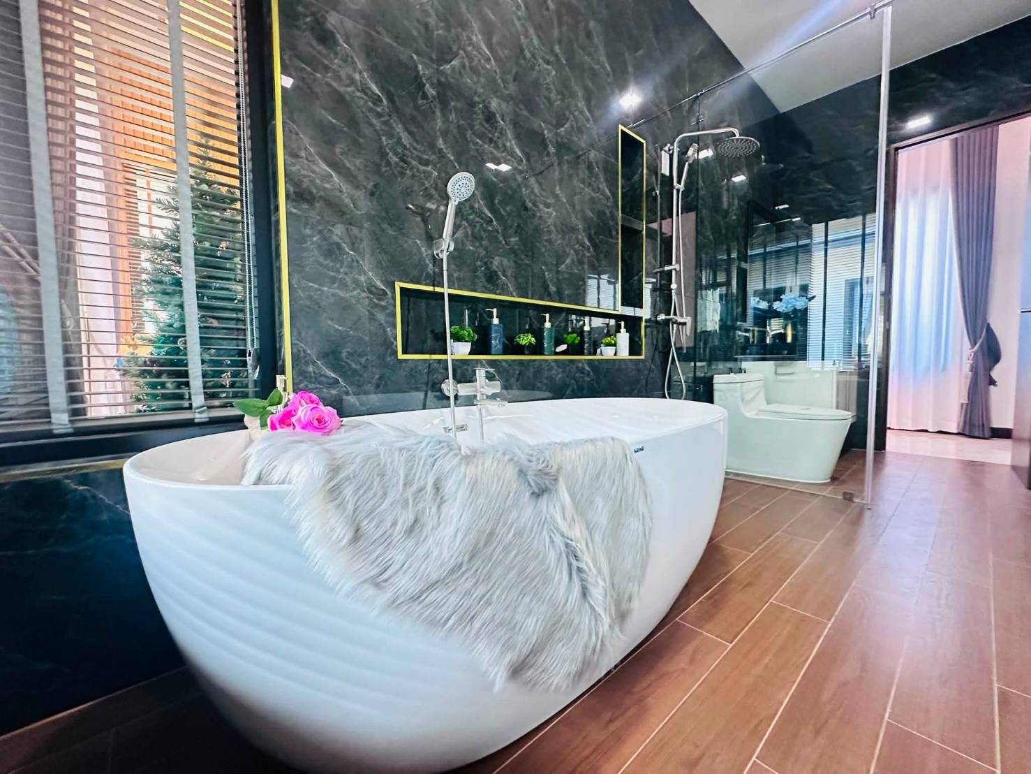 For Sale : Luxury Modern Pool Villa near Mabprachan Reservoir @ Pong – Pattaya