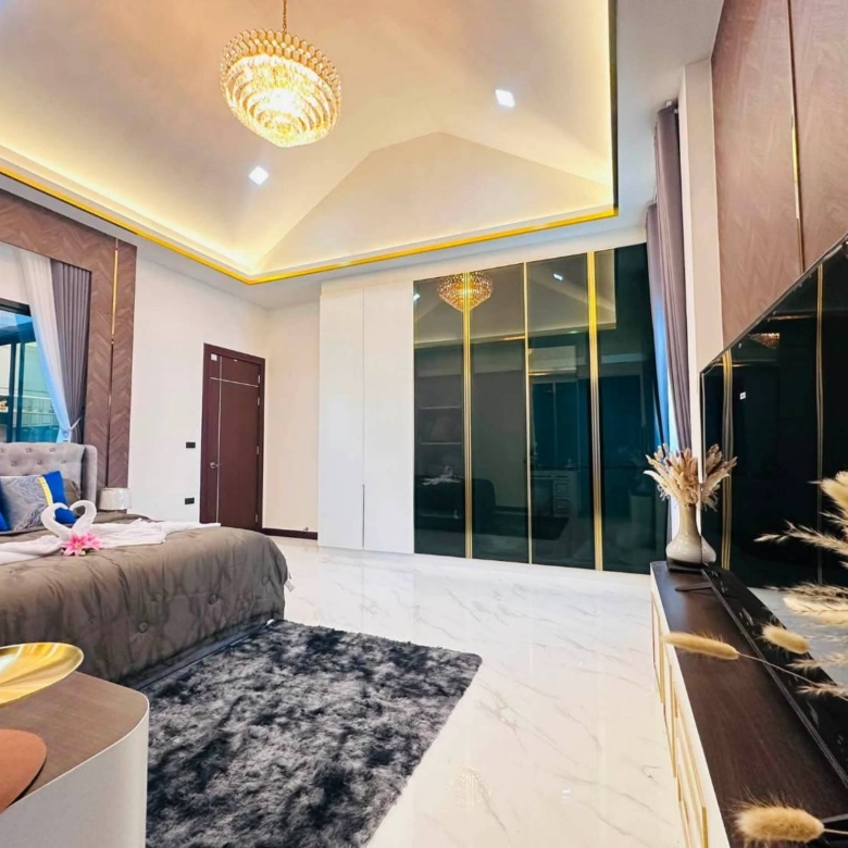 For Sale : Luxury Modern Pool Villa near Mabprachan Reservoir @ Pong – Pattaya
