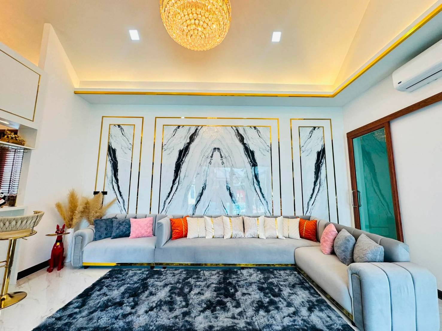 For Sale : Luxury Modern Pool Villa near Mabprachan Reservoir @ Pong – Pattaya