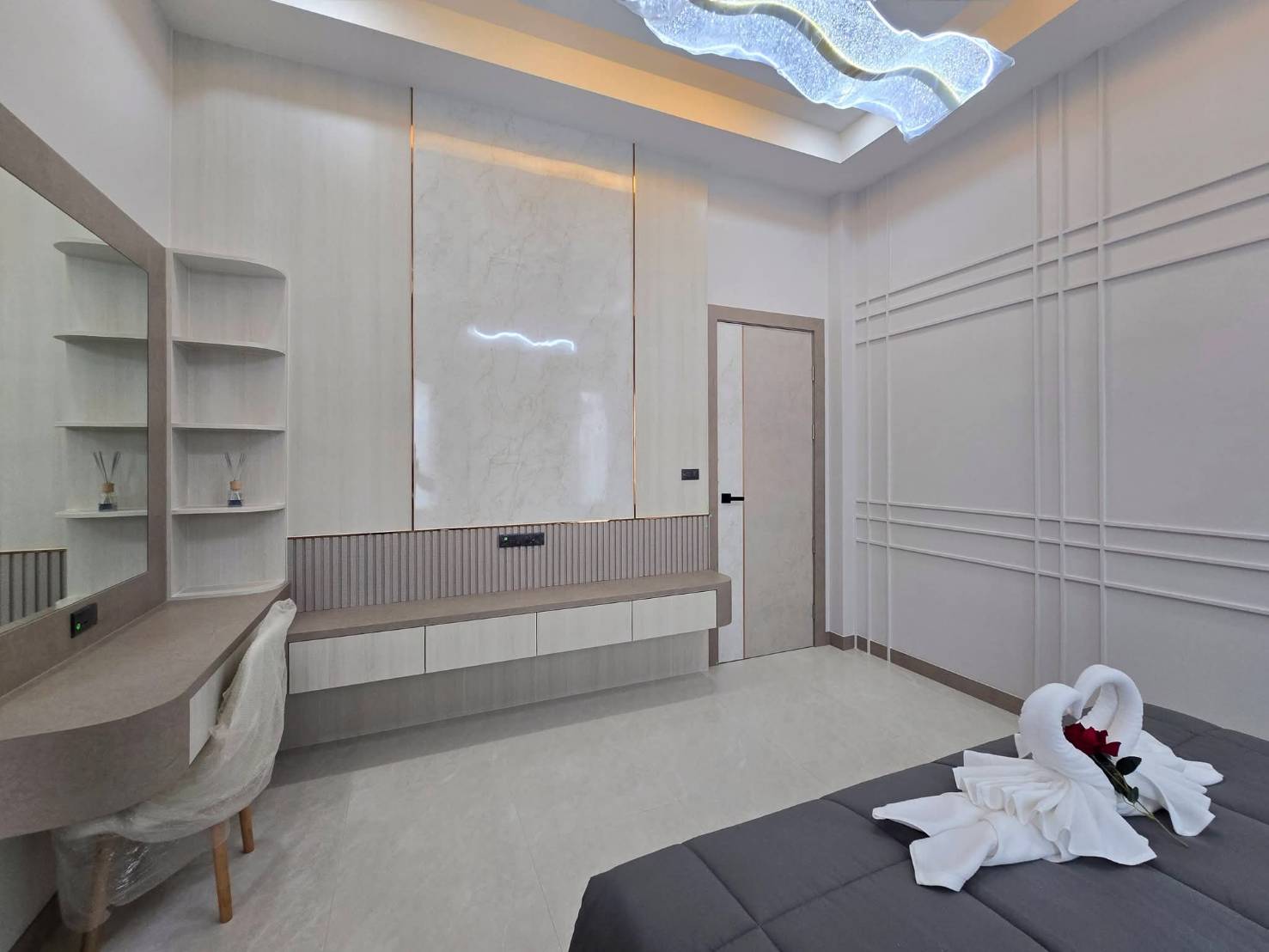 For Sale : Pre-sale Newly Built Pool Villa @Soi Siam Villa Club