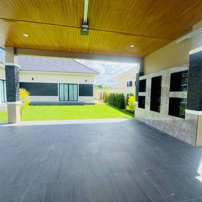 For Sale : Newly built detached house on a spacious plot @Pong – Mabprachan