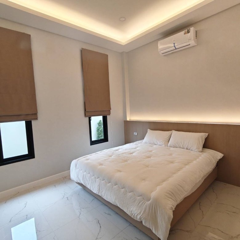 For Sale : Newly built detached house on a spacious plot @Pong – Mabprachan