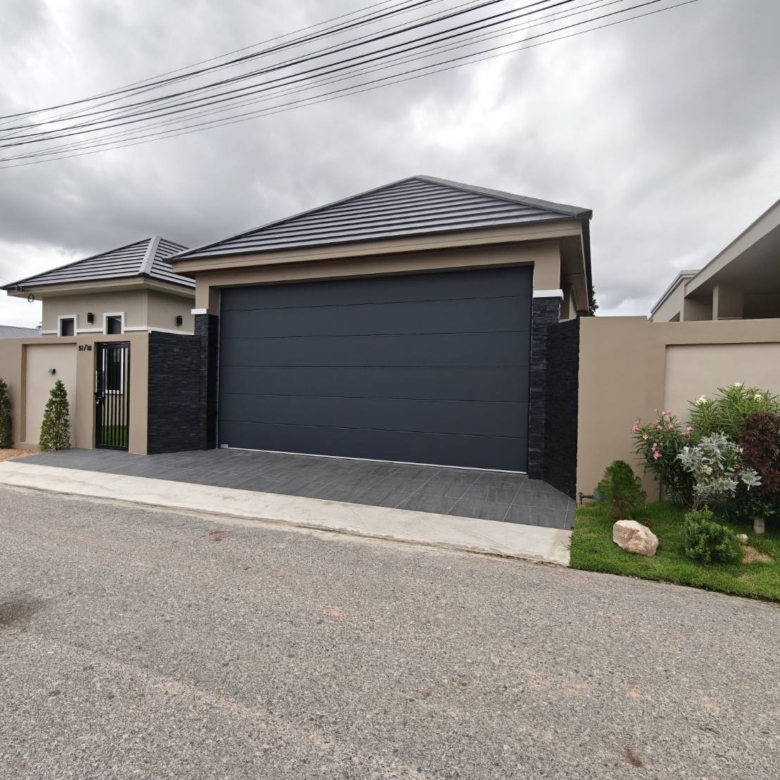For Sale : Newly built detached house on a spacious plot @Pong – Mabprachan