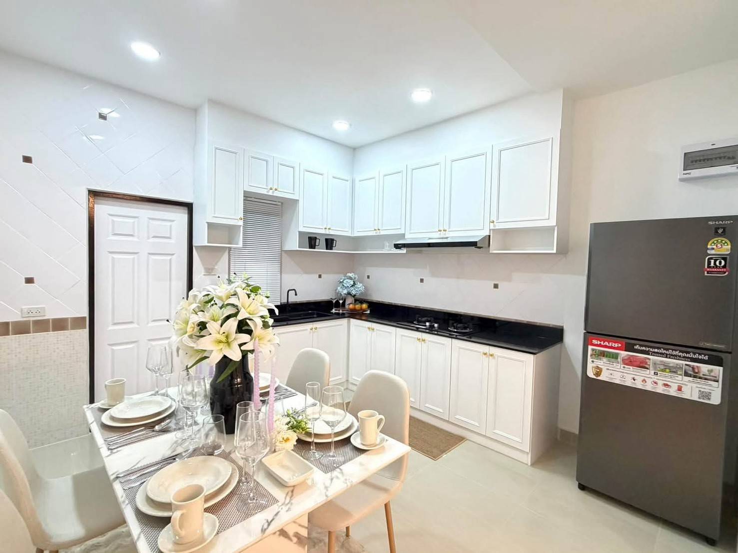 На продажу: одноэтажный отдельно стоящий дом в поселке Chokchai Home Garden 4