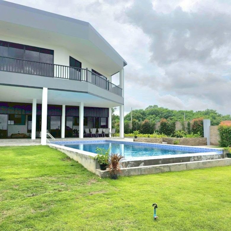Private Pool Villa 5 Bed, 7 Bath 247 SQW. @ Bang Saray