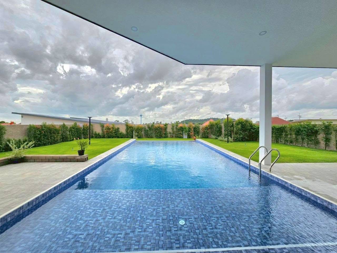 Private Pool Villa 5 Bed, 7 Bath 247 SQW. @ Bang Saray