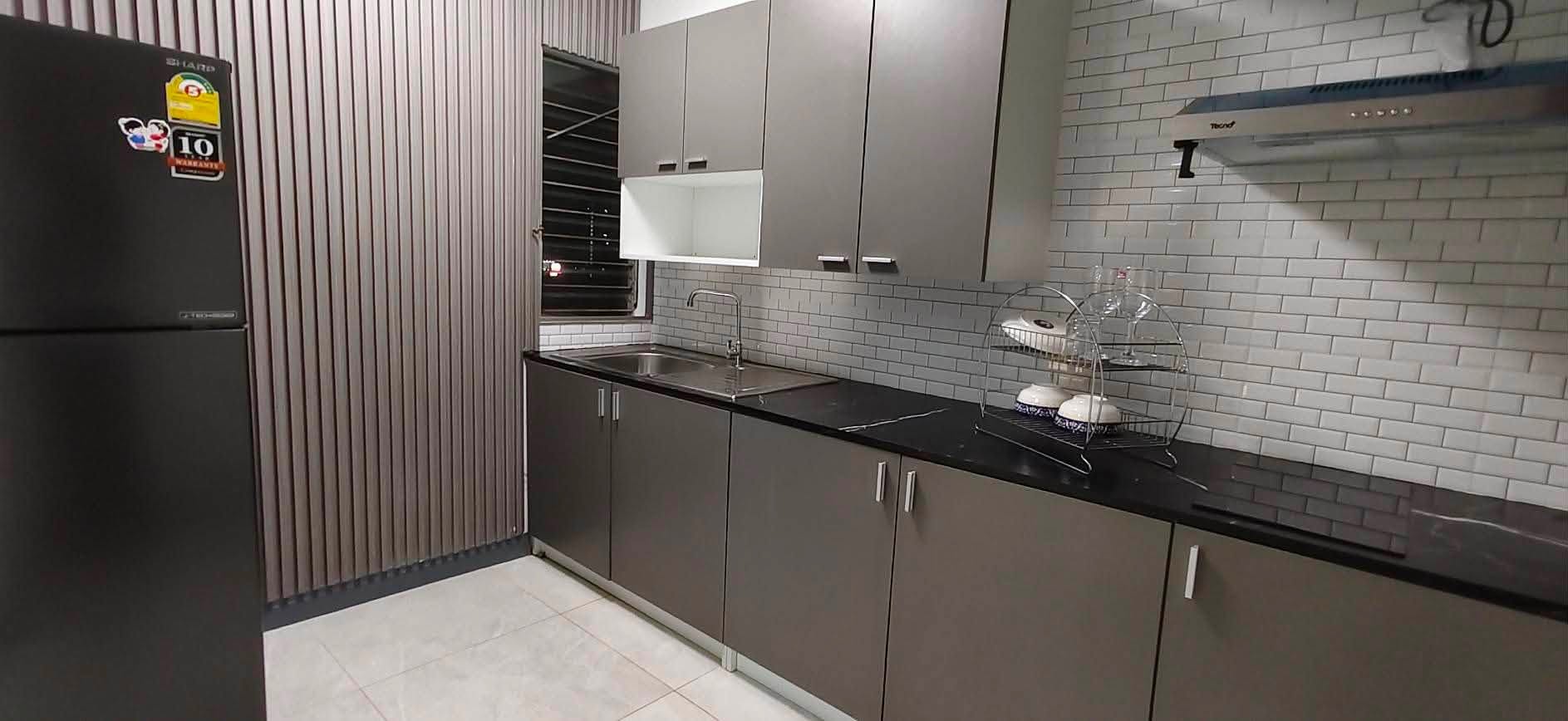 Luxury Style Decoration Condo 3 Bed, 2 Bath 156 SQM. @ Thepprasit Housing Authority