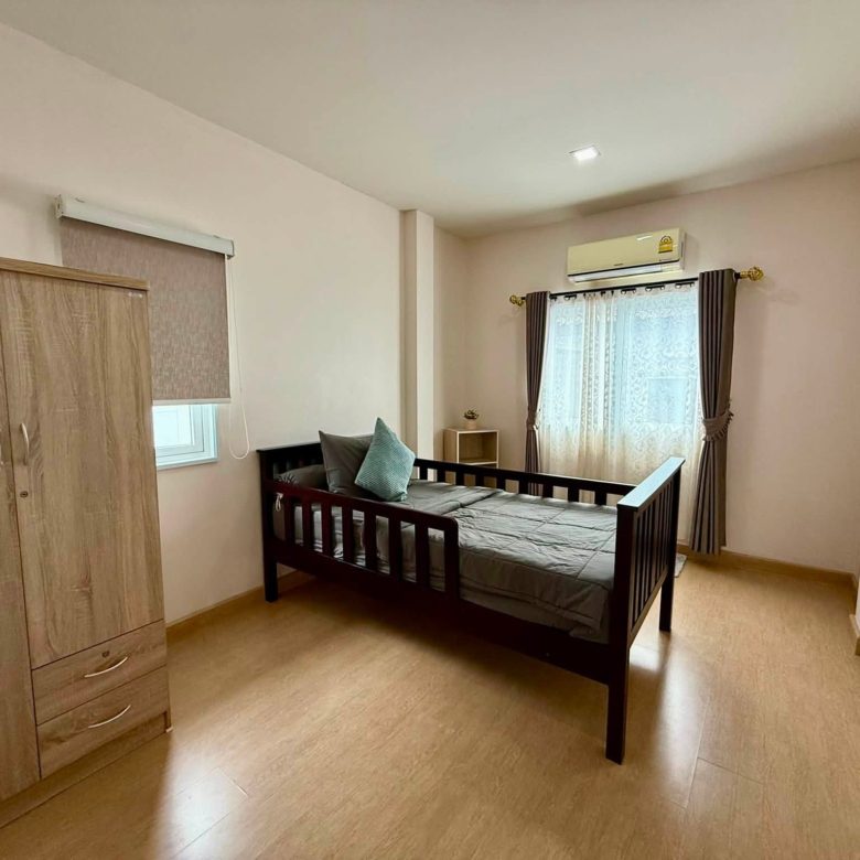 Maison moderne 4 chambres, 3 salles de bain, 40 SQW. @ THE PALM BANGSARAY