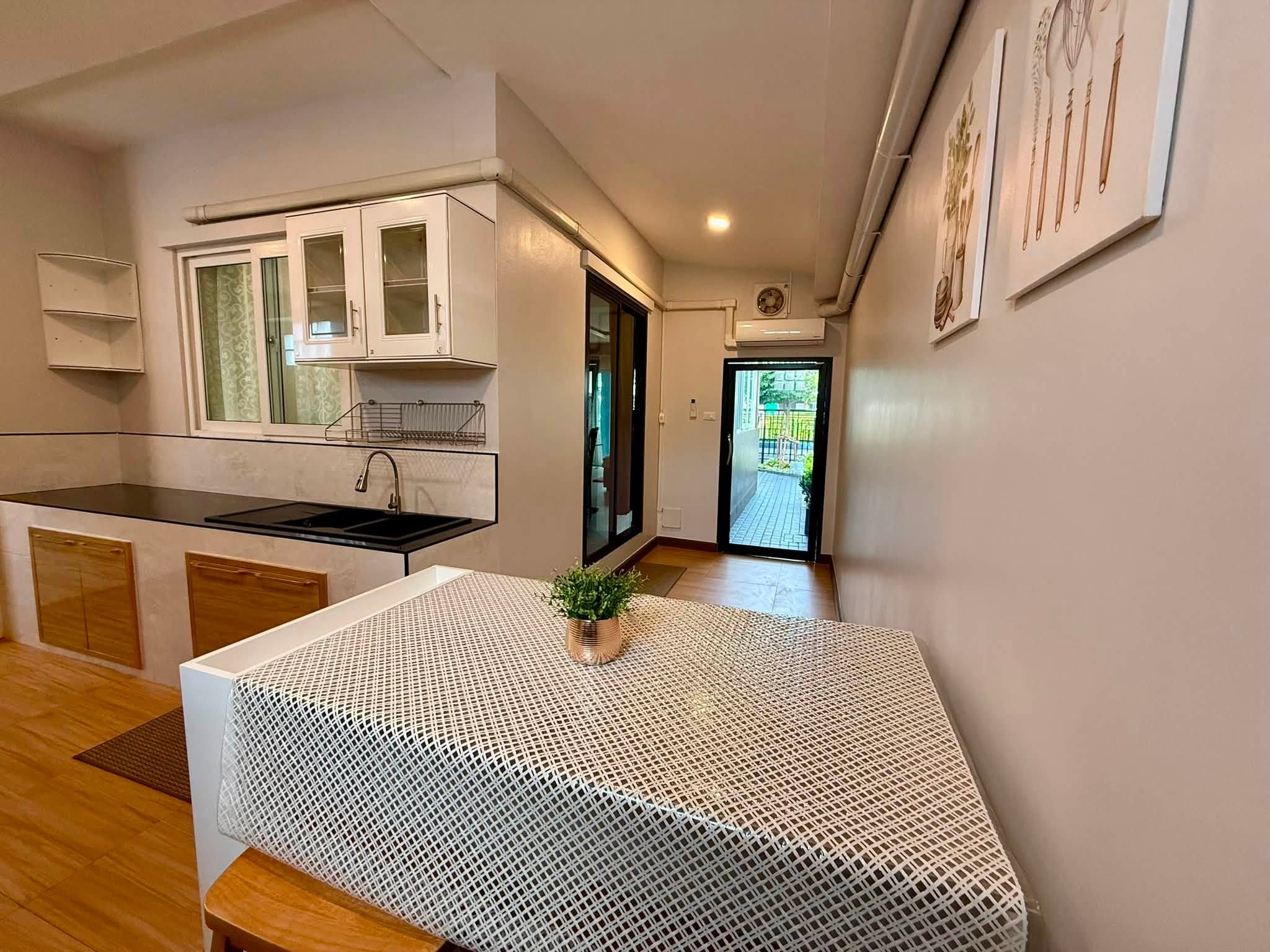 Maison moderne 4 chambres, 3 salles de bain, 40 SQW. @ THE PALM BANGSARAY