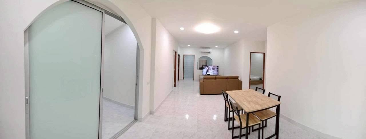 全新翻新住宅与办公室｜5卧4卫｜110平方哇｜Wanthana Village