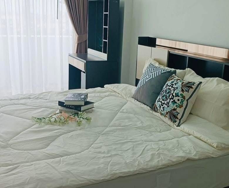 Luxury Style Decoration Condo 3 Bed, 2 Bath 156 SQM. @ Thepprasit Housing Authority