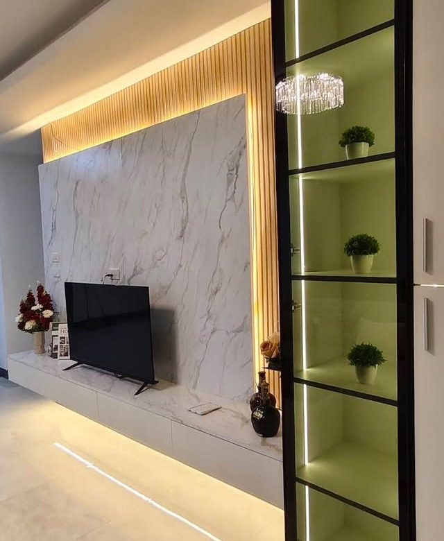 Luxury Style Decoration Condo 3 Bed, 2 Bath 156 SQM. @ Thepprasit Housing Authority