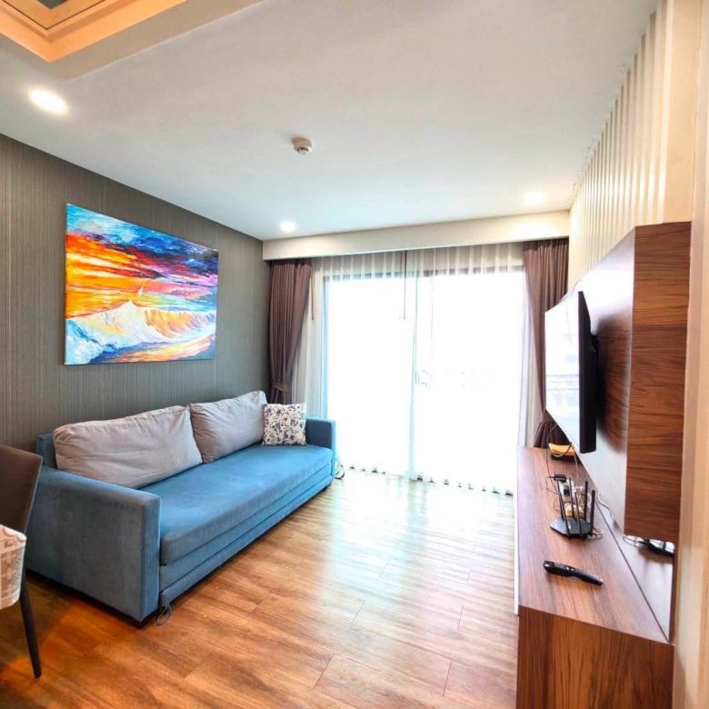 Nice & Peaceful Condo 2 Bed, 2 Bath 62.92 SQM. @ Dusit Grand Park 1