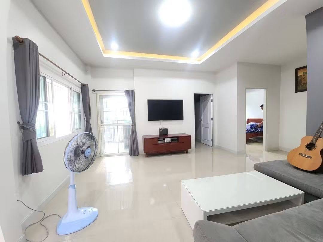 บ้านเดี่ยวราคาคุ้มค่า 3 ห้องนอน 2 ห้องน้ำ ขนาด 50.3 ตร.ว. @ อ่างเก็บน้ำมาบประชัน 3/2