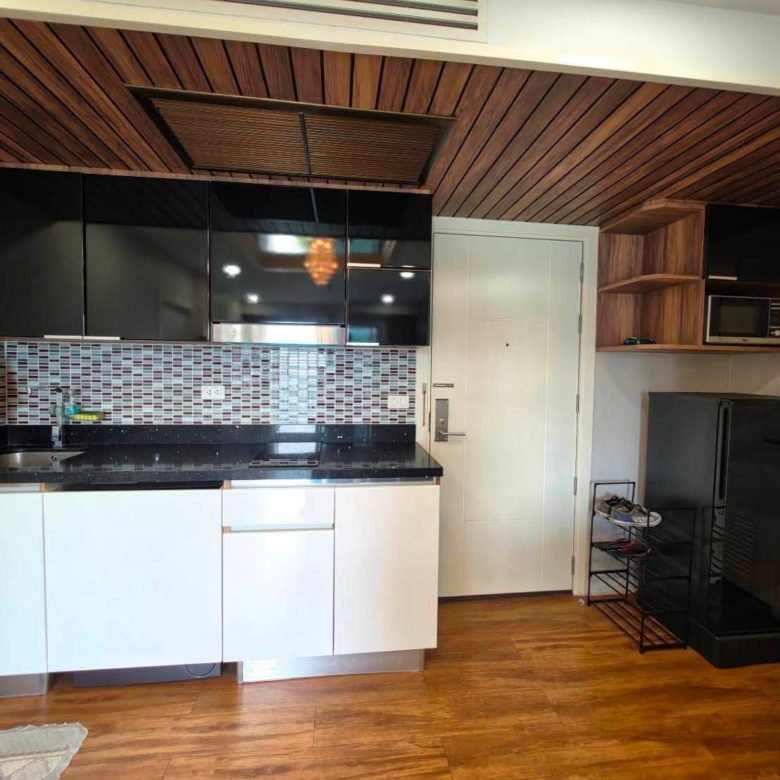 Nice & Peaceful Condo 2 Bed, 2 Bath 62.92 SQM. @ Dusit Grand Park 1