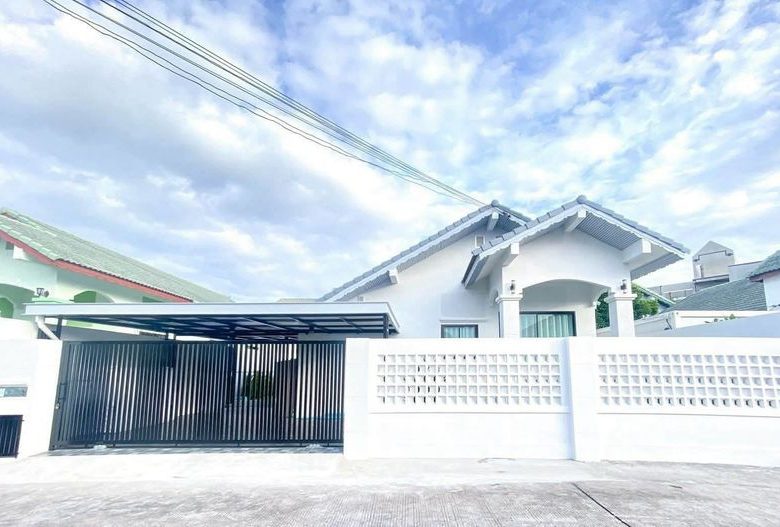 Detached house 3 Bed, 2 Bath 60 SQW.@ Paradise Hill 2 Village