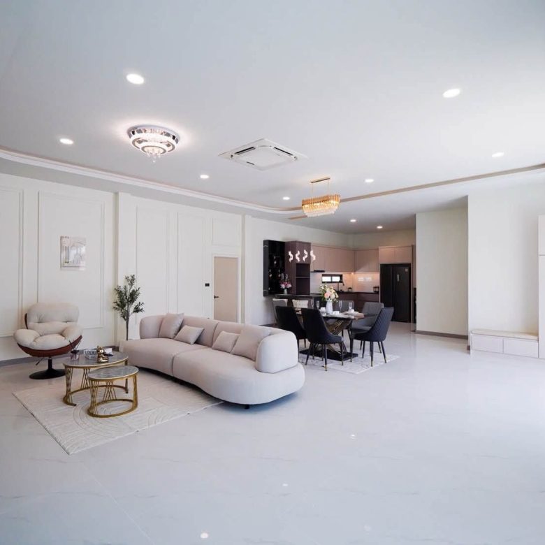Detached Pool Villa 3 Bed, 4 Bath 100 SQW.@ Huay Yai
