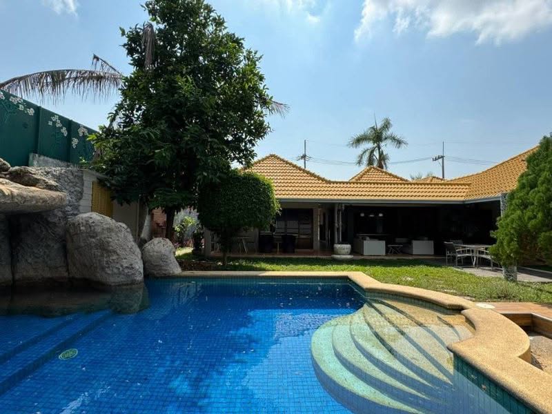 Private Pool Villa 209 SQW. @ Siam Soi