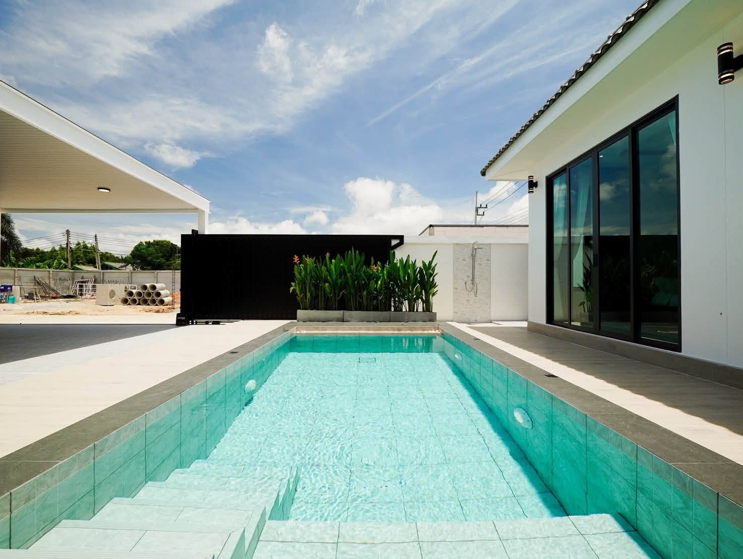 Detached Pool Villa 3 Bed, 4 Bath 100 SQW.@ Huay Yai
