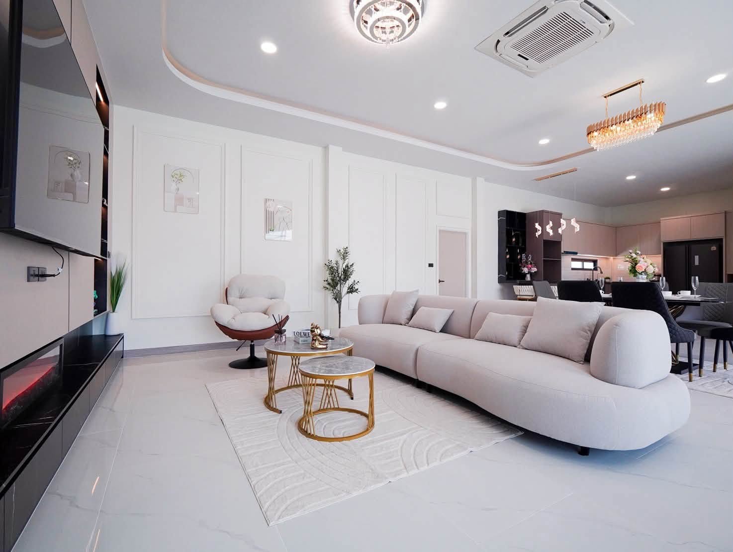 Detached Pool Villa 3 Bed, 4 Bath 100 SQW.@ Huay Yai