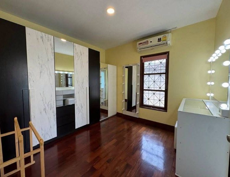 Private Pool Villa 209 SQW. @ Siam Soi