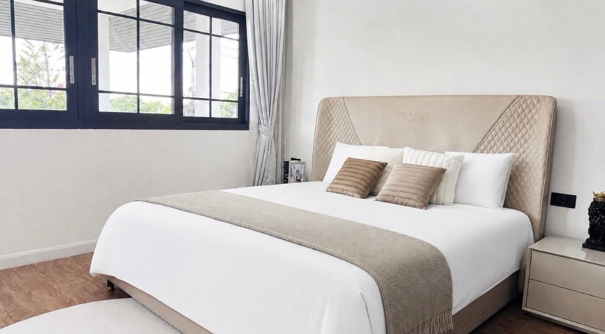Spacious 2-Story Detached Pool Villa 5 Bed, 6 Bath 177.4 SQW. @ Pattaya Park Hill Village (Nong Yai 2)