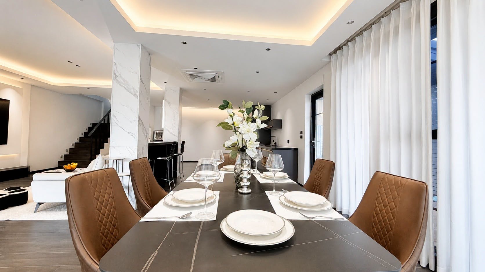Spacious 2-Story Detached Pool Villa 5 Bed, 6 Bath 177.4 SQW. @ Pattaya Park Hill Village (Nong Yai 2)