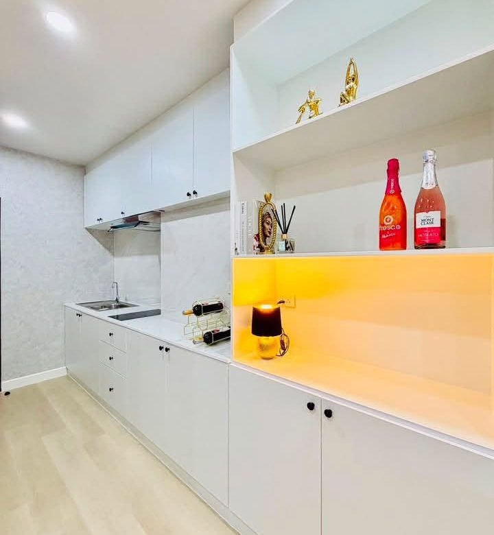 Newly Renovated Condo 1 Bed, 1 Bath 48 SQM. @ View Talay Condo 5D