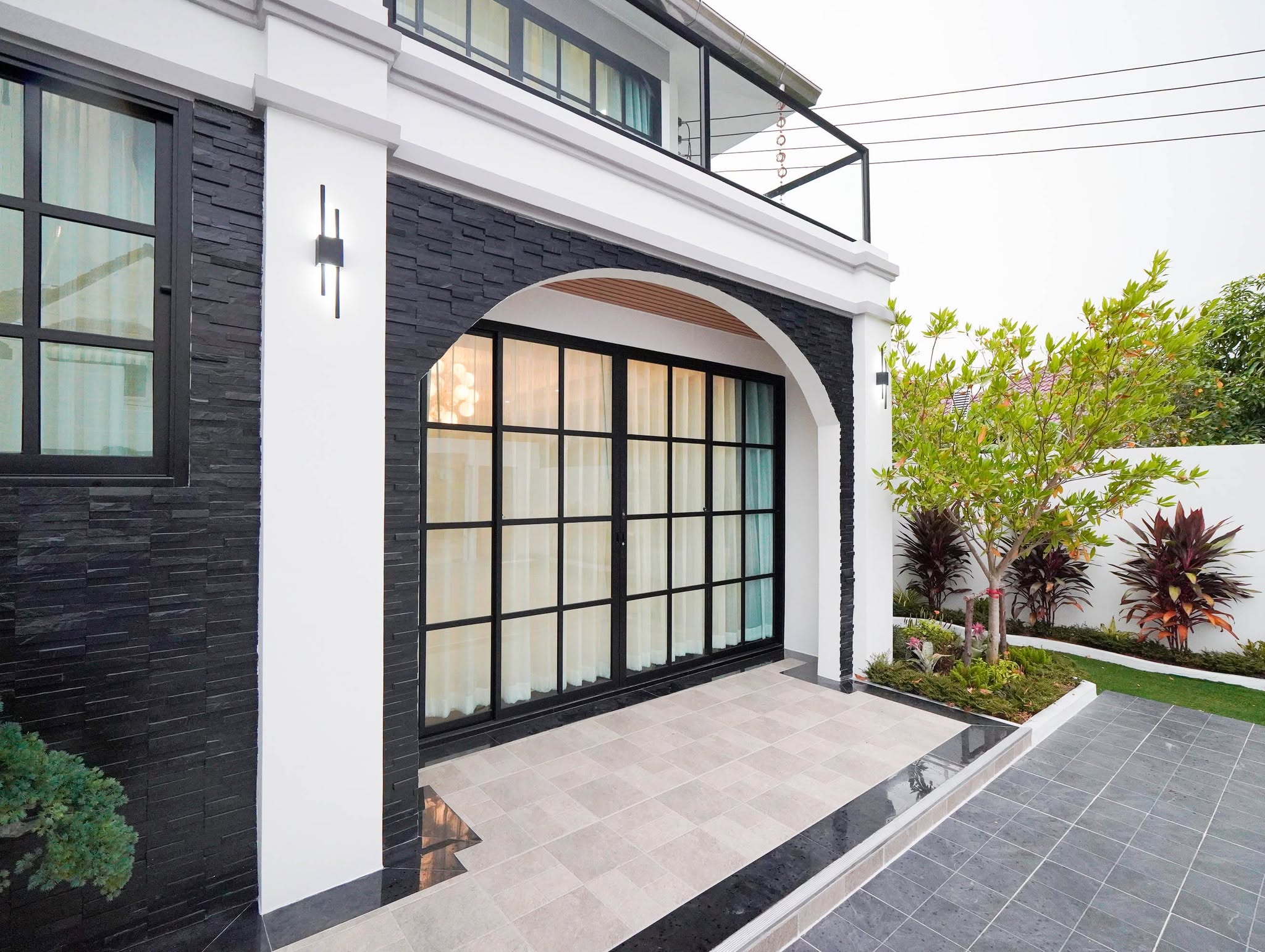  For Sale: Large 2-story detached house  @Soi Siam Country Club