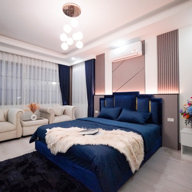  For Sale: Large 2-story detached house  @Soi Siam Country Club