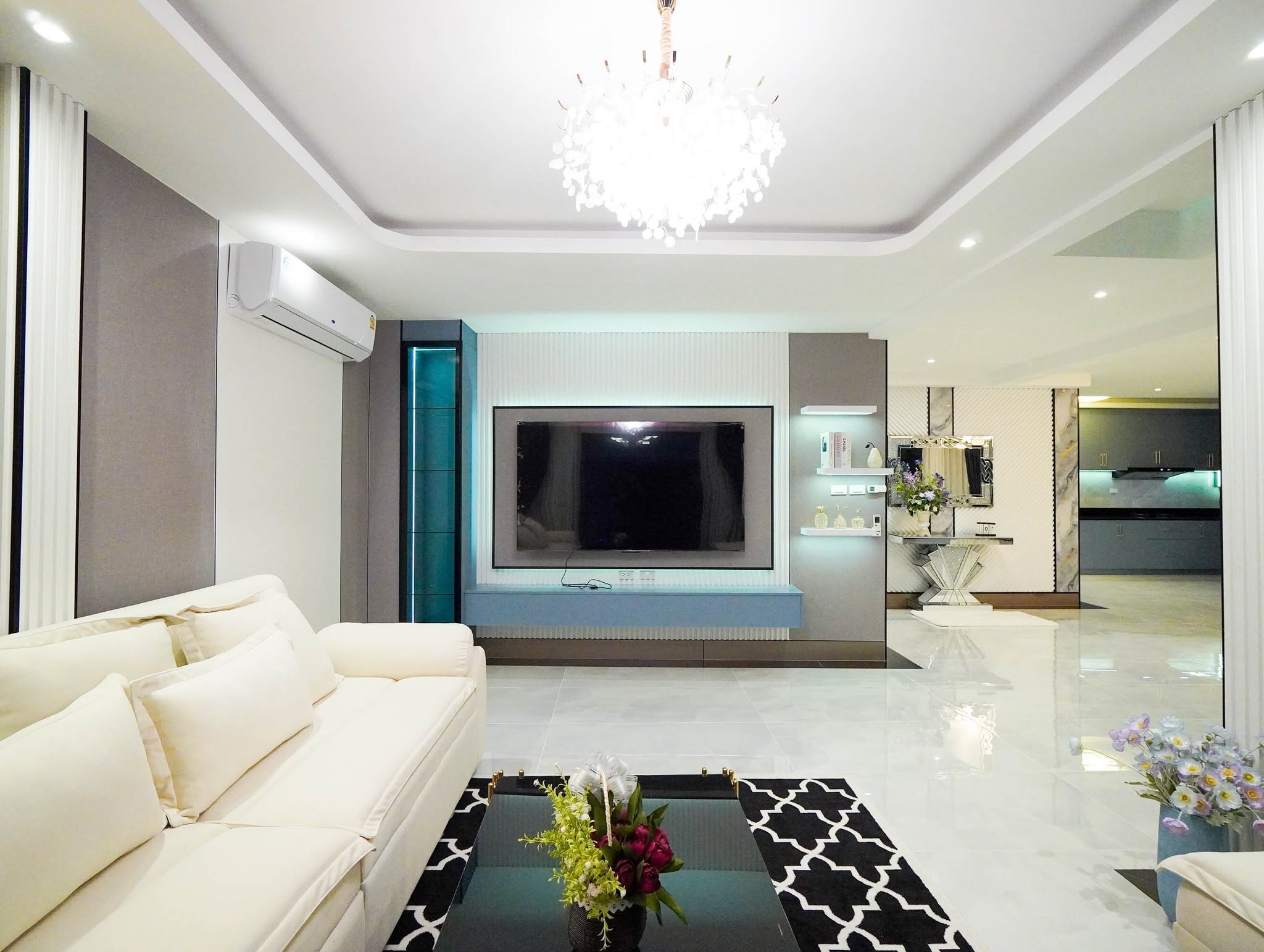  For Sale: Large 2-story detached house  @Soi Siam Country Club