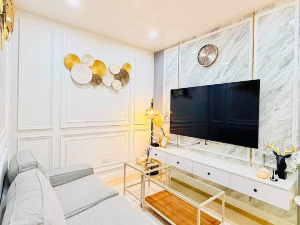 Newly Renovated Condo 1 Bed, 1 Bath 48 SQM. @ View Talay Condo 5D