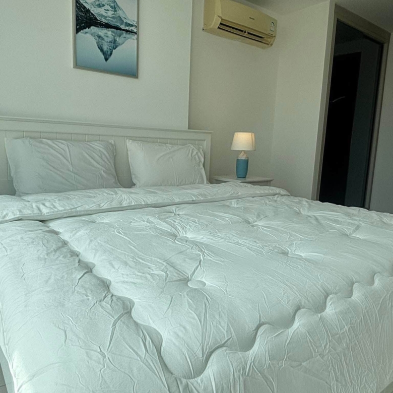 Stunning View Condo 2 Bed, 2 Bath 65 SQM. @ The Jewel condo