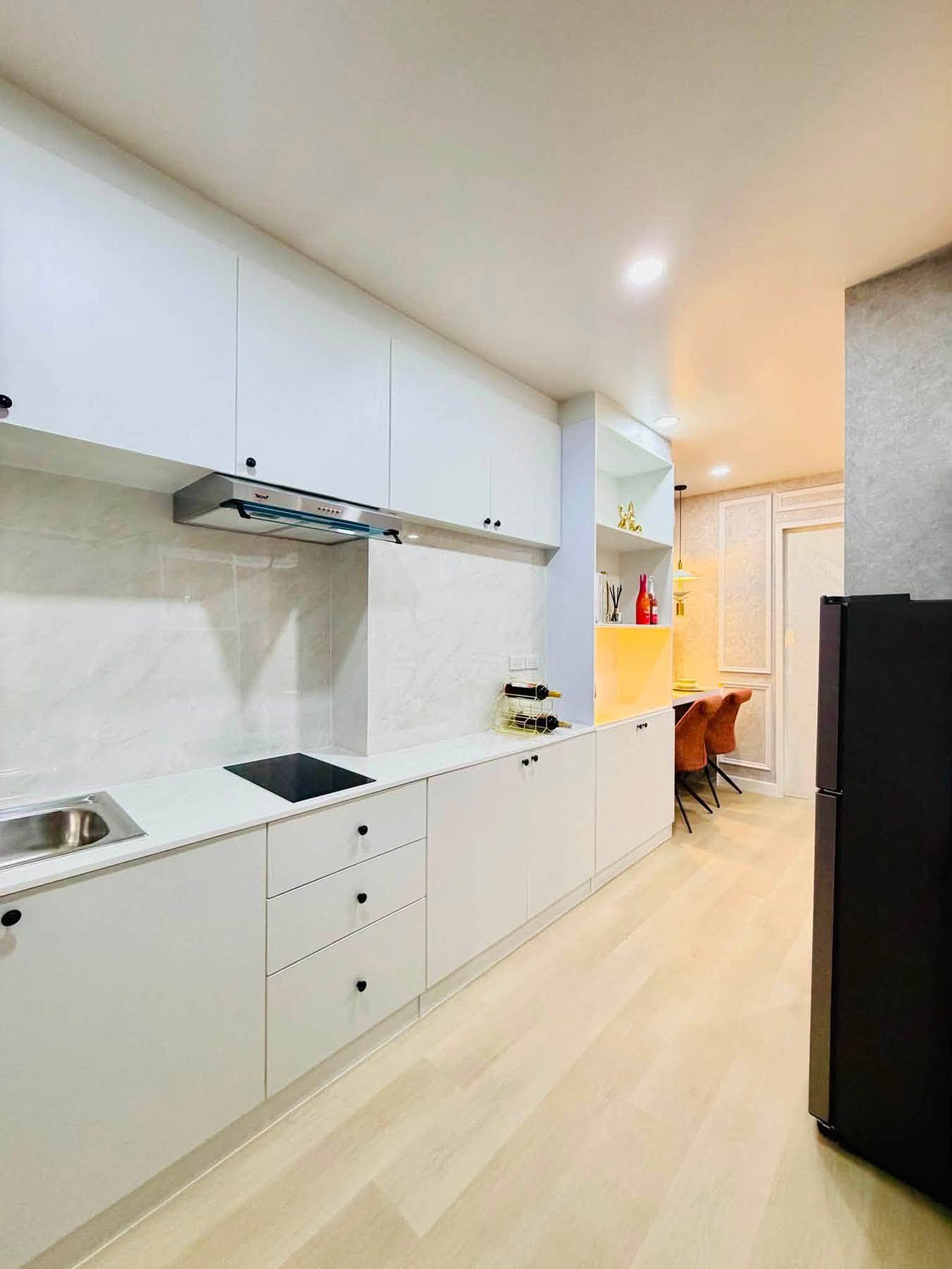 Newly Renovated Condo 1 Bed, 1 Bath 48 SQM. @ View Talay Condo 5D