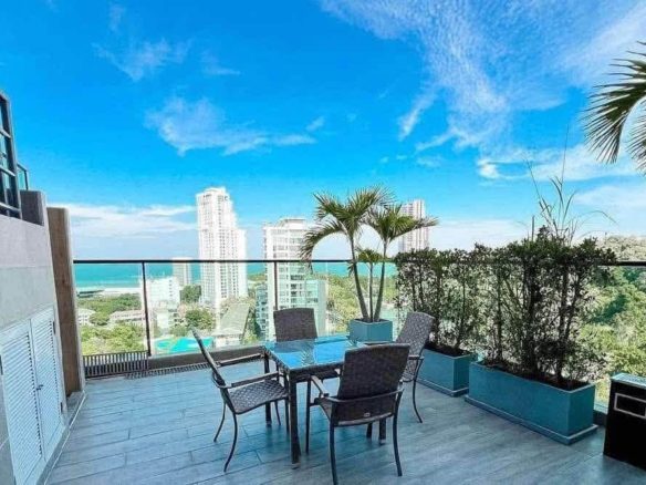 Stunning View Condo 2 Bed, 2 Bath 65 SQM. @ The Jewel condo