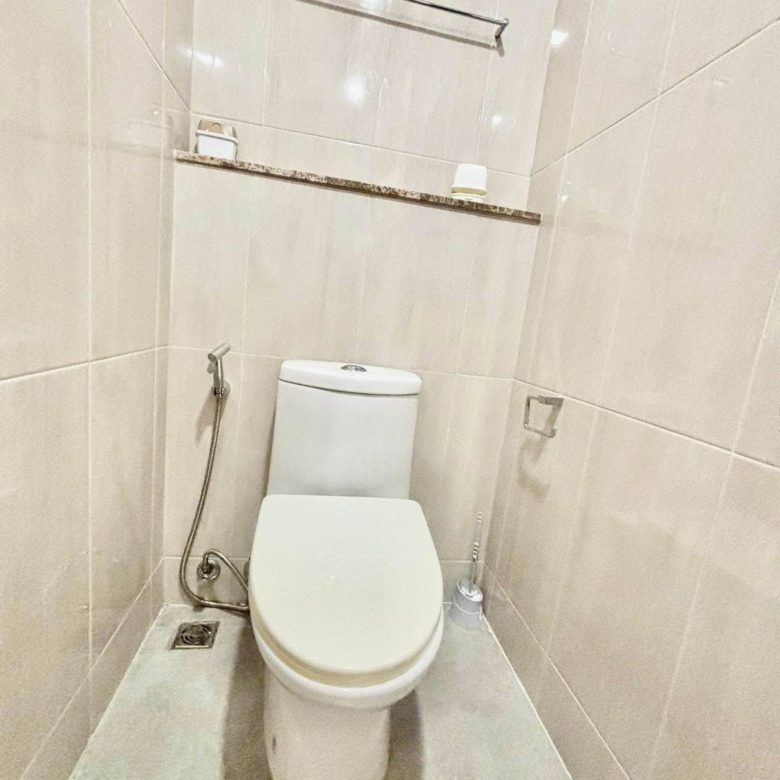 Stunning View Condo 2 Bed, 2 Bath 65 SQM. @ The Jewel condo