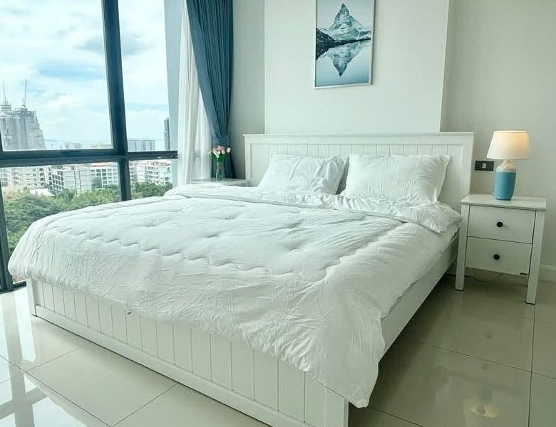 Stunning View Condo 2 Bed, 2 Bath 65 SQM. @ The Jewel condo