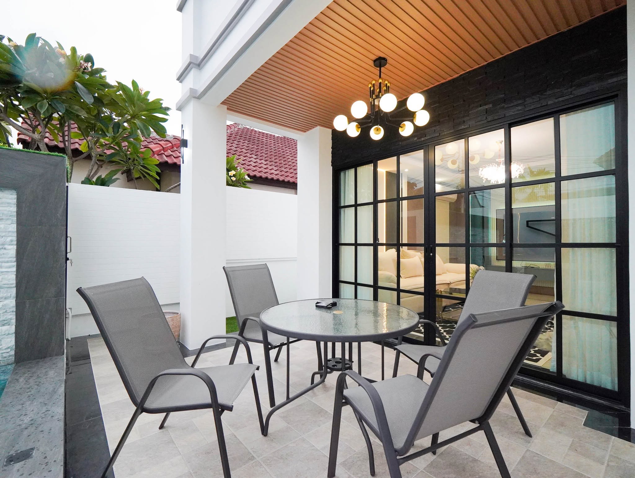  For Sale: Large 2-story detached house  @Soi Siam Country Club