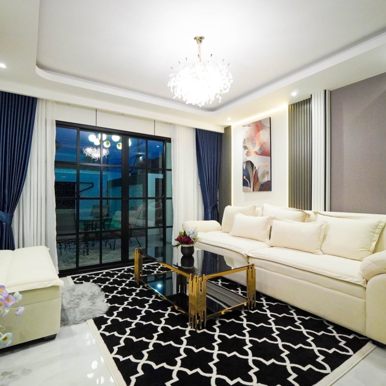  For Sale: Large 2-story detached house  @Soi Siam Country Club