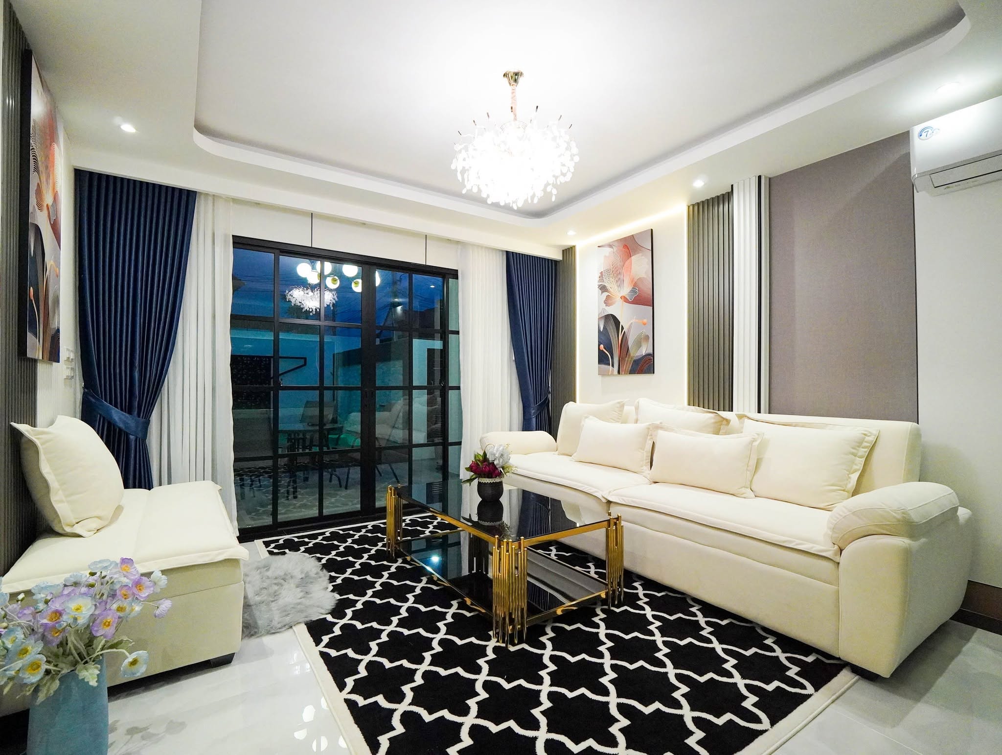  For Sale: Large 2-story detached house  @Soi Siam Country Club