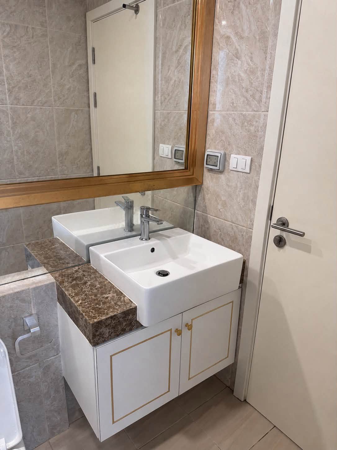 For Rent : Modern Luxury Style (Fully Furnished) @ The Empire Tower Pattaya