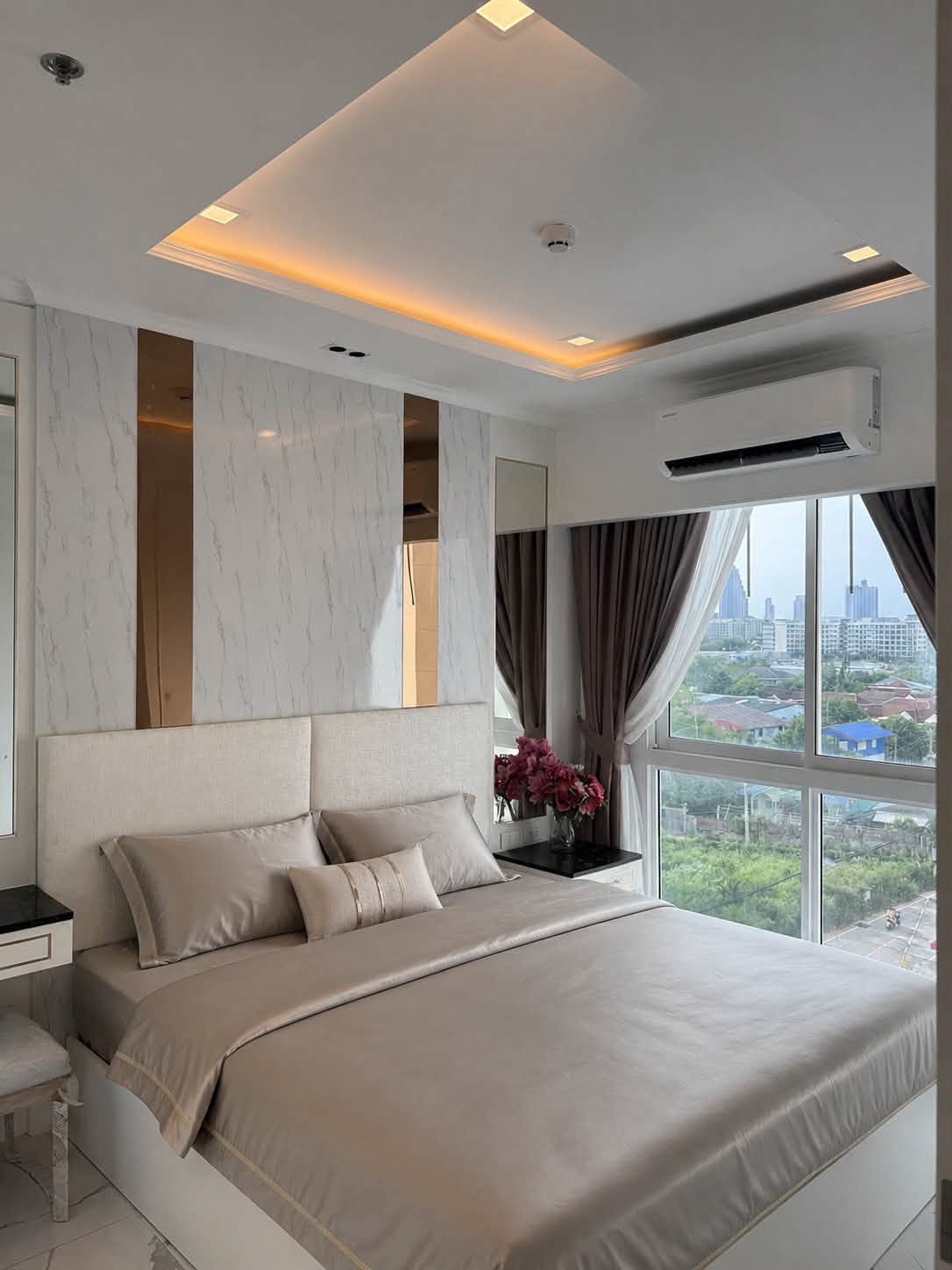 For Rent : Modern Luxury Style (Fully Furnished) @ The Empire Tower Pattaya
