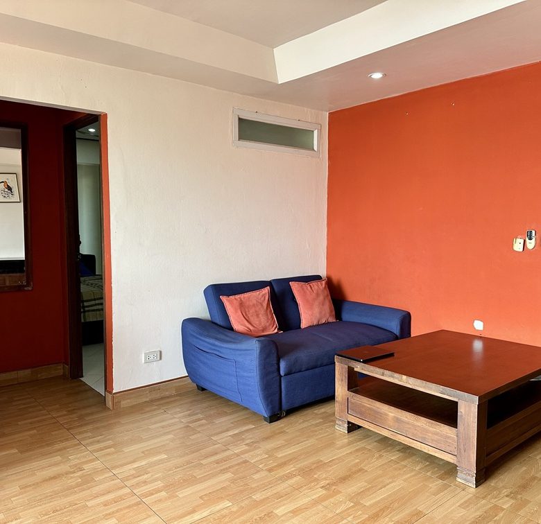 A room ready for a makeover 2 Bed, 2 Bath 76 SQM.@ Pattaya Plaza Condo